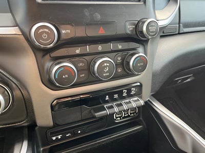 2019 RAM 1500 Big Horn/Lone Star Crew Cab 4x4 5'7" Box