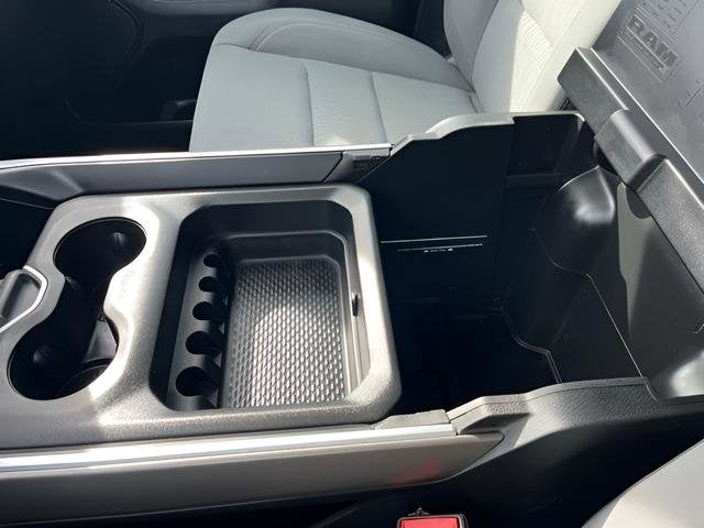2019 RAM 1500 Big Horn/Lone Star Crew Cab 4x4 5'7" Box