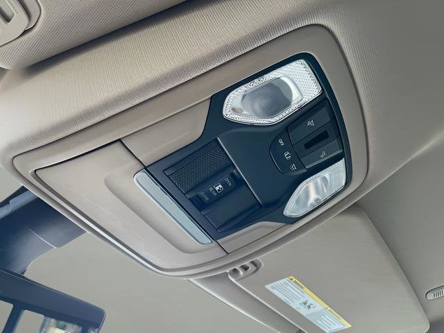 2019 RAM 1500 Big Horn/Lone Star Crew Cab 4x4 5'7" Box