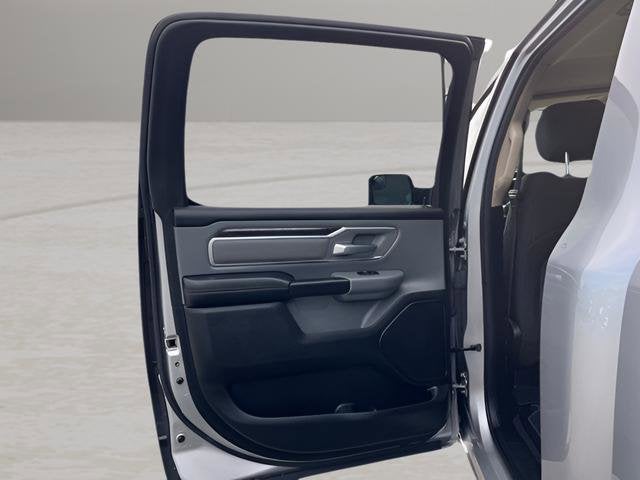 2019 RAM 1500 Big Horn/Lone Star Crew Cab 4x4 5'7" Box