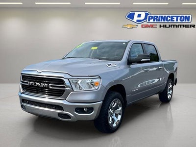 2019 RAM 1500 Big Horn/Lone Star Crew Cab 4x4 5'7" Box