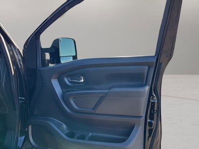 2019 Nissan Titan XD SL
