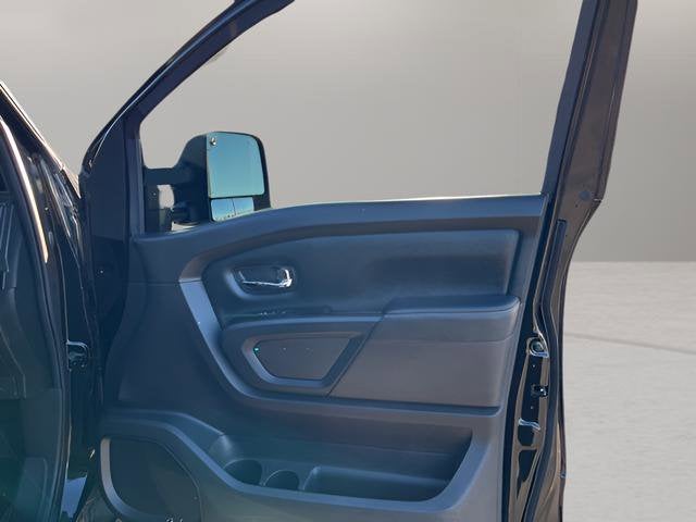 2019 Nissan Titan XD SL