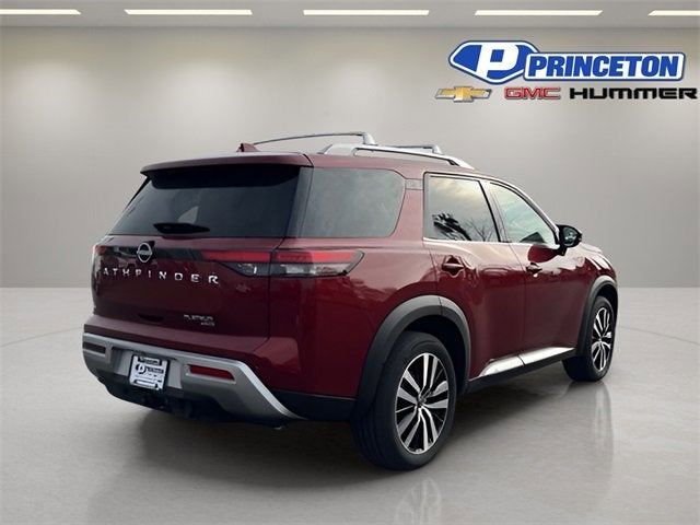 2023 Nissan Pathfinder Platinum