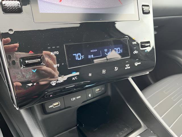 2022 Hyundai Santa Cruz SEL Premium