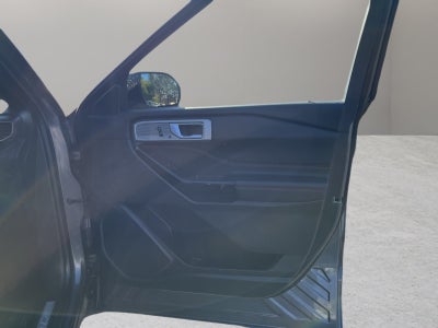 2024 Ford Explorer ST-Line