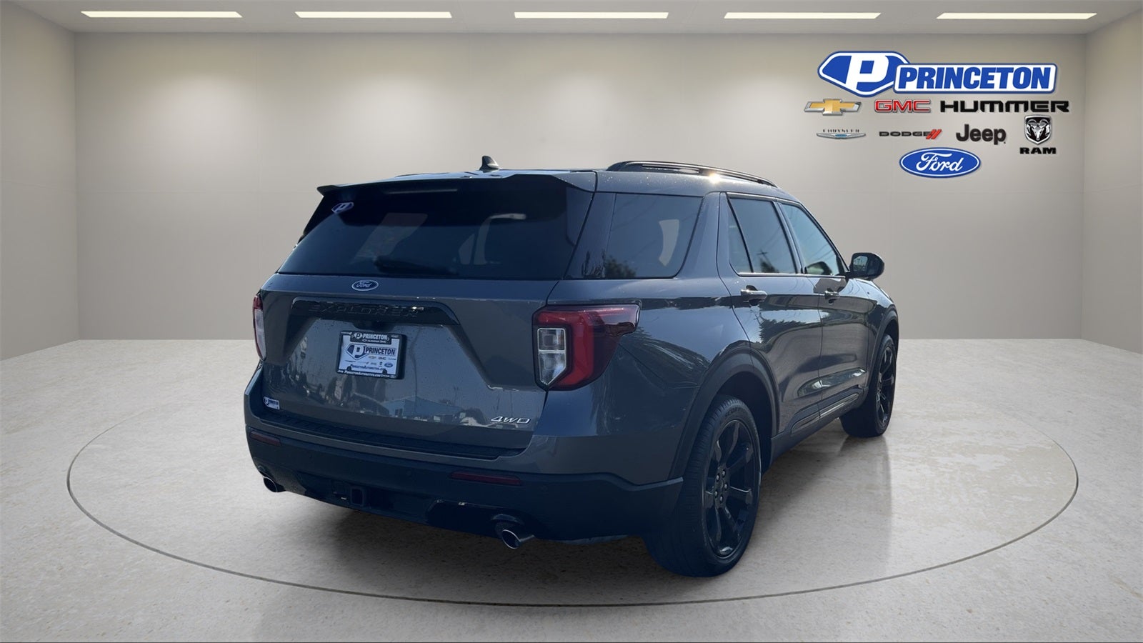 2024 Ford Explorer ST-Line