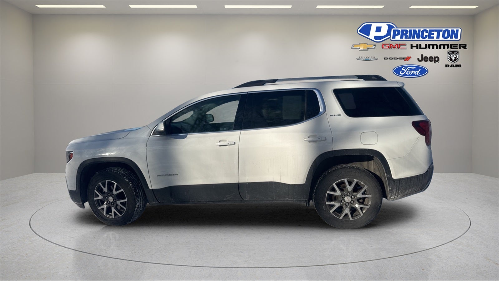 2021 GMC Acadia SLE