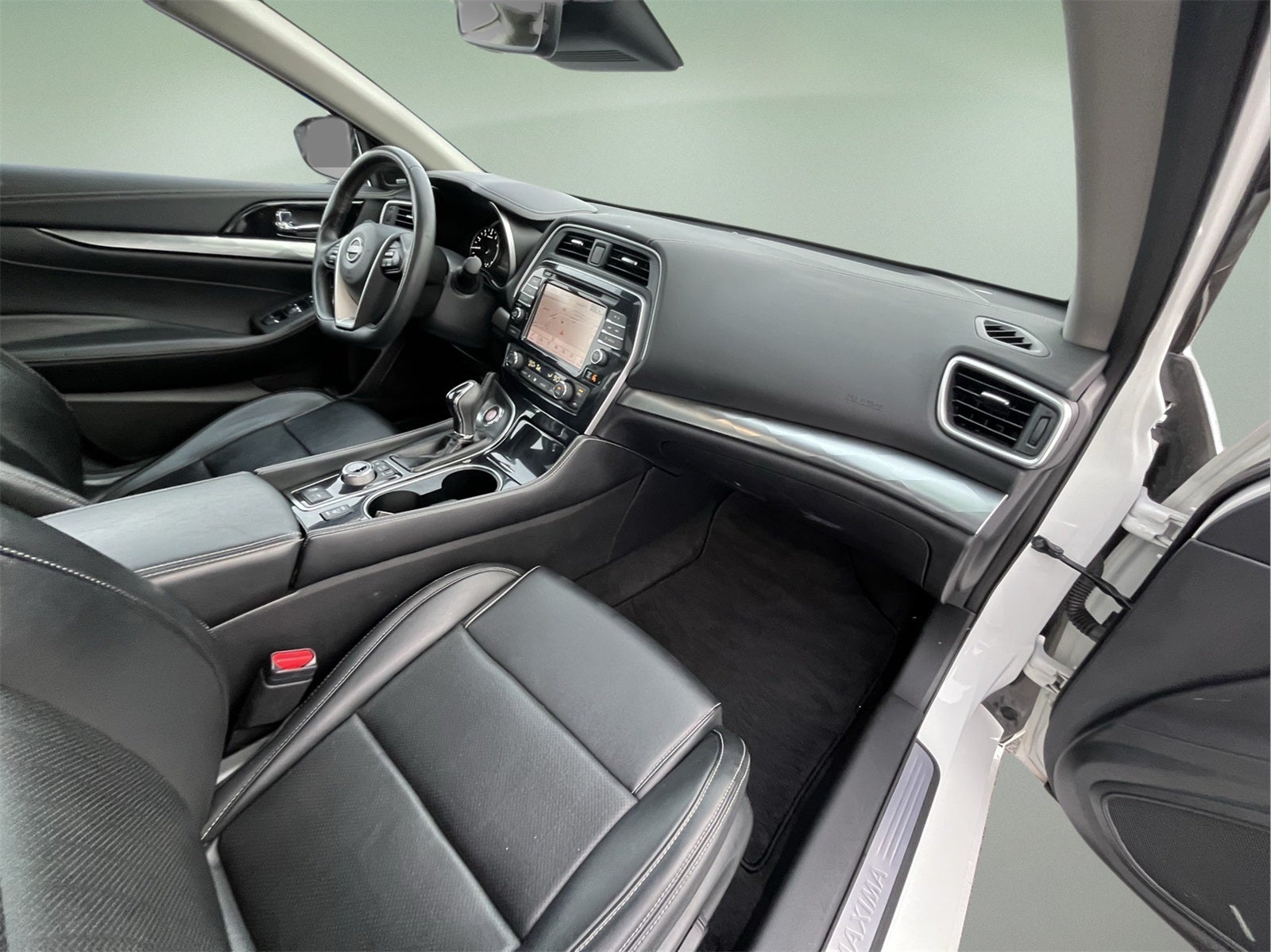 2023 Nissan Maxima Base