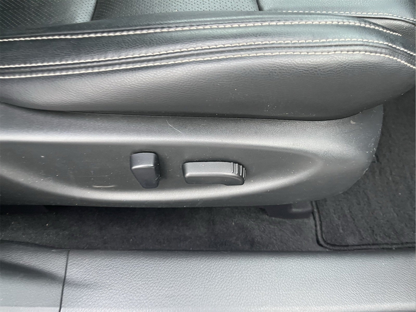 2023 Nissan Maxima Base