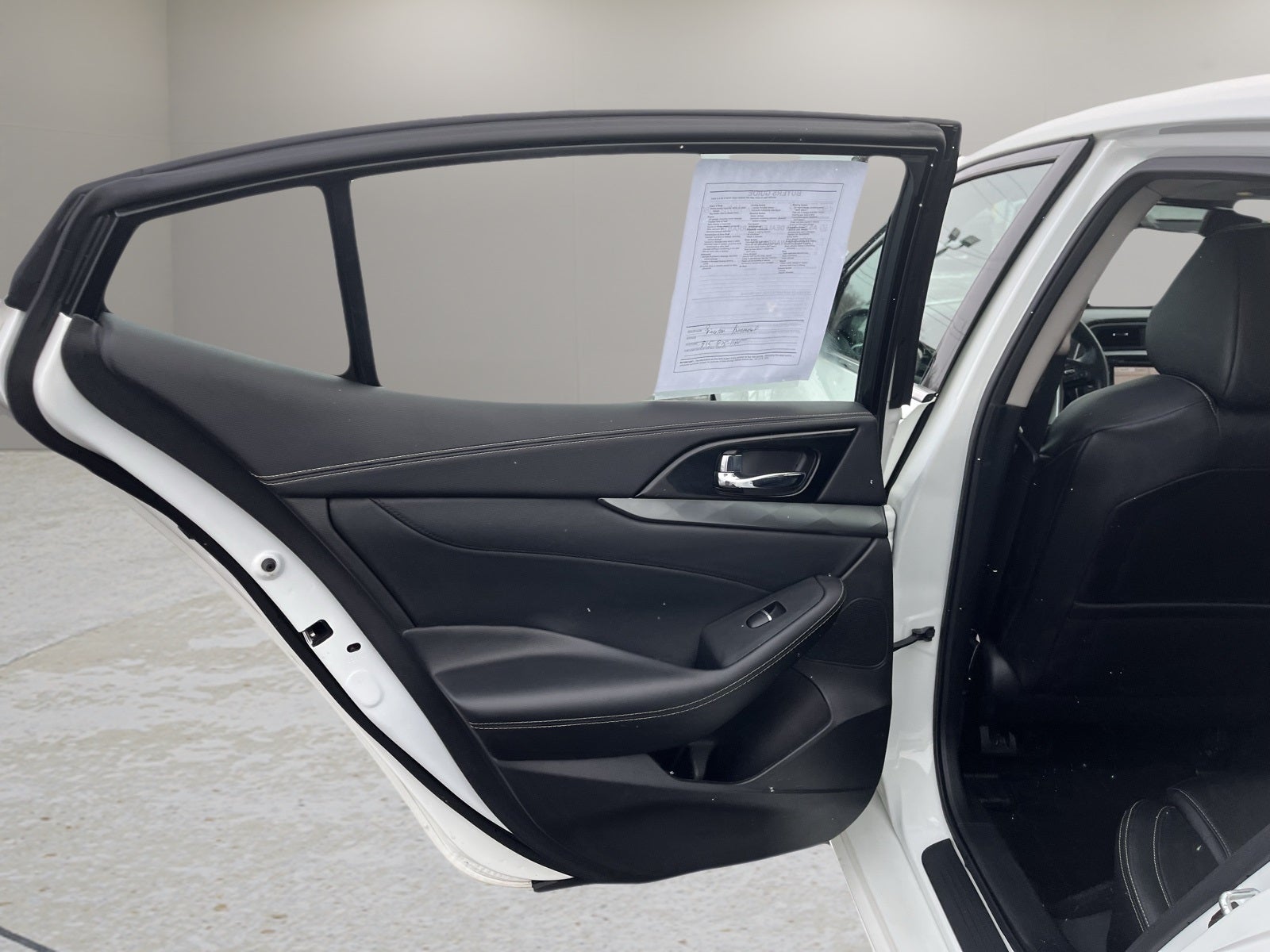 2023 Nissan Maxima Base