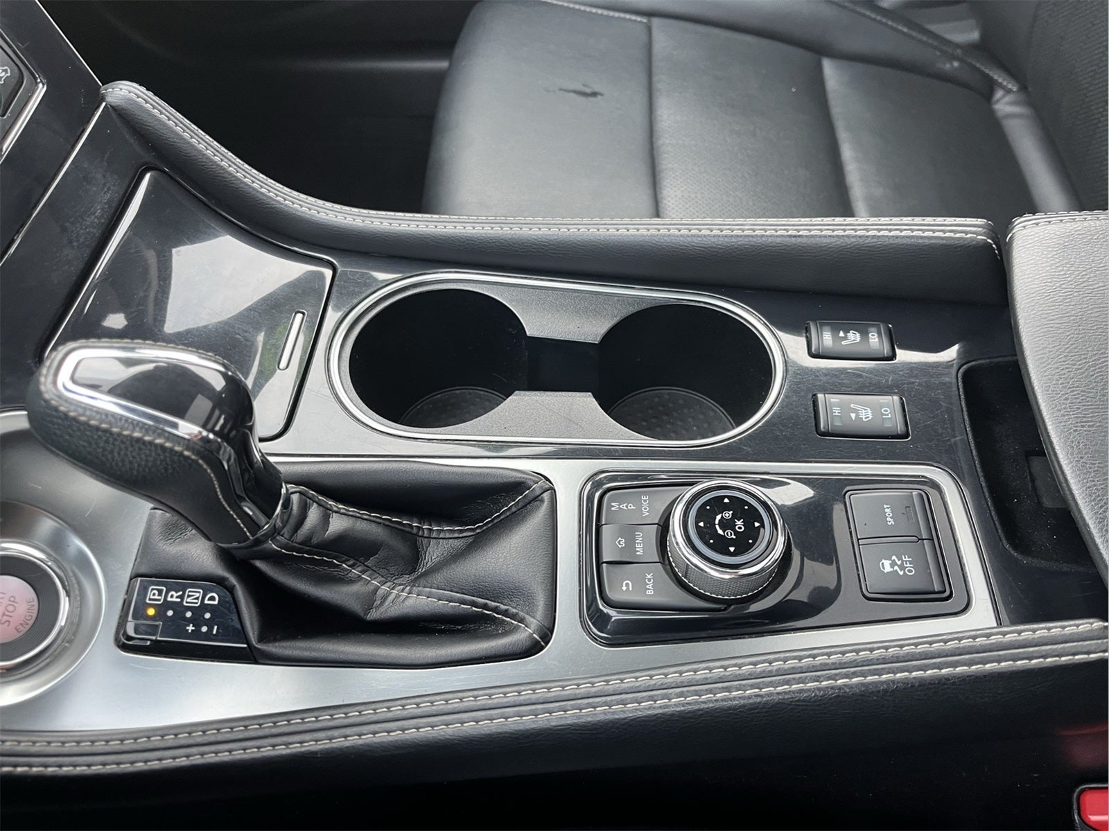 2023 Nissan Maxima Base