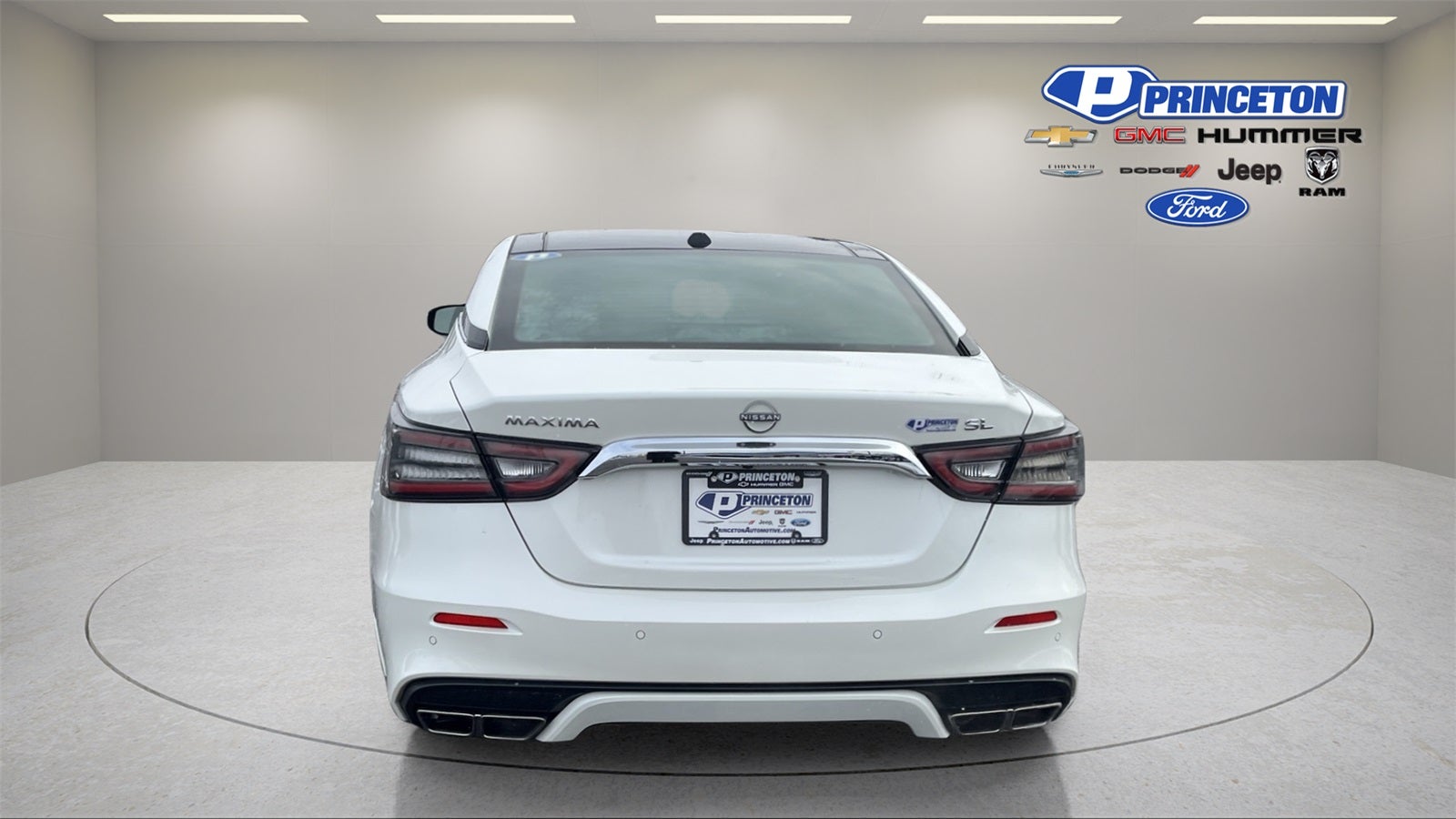 2023 Nissan Maxima Base