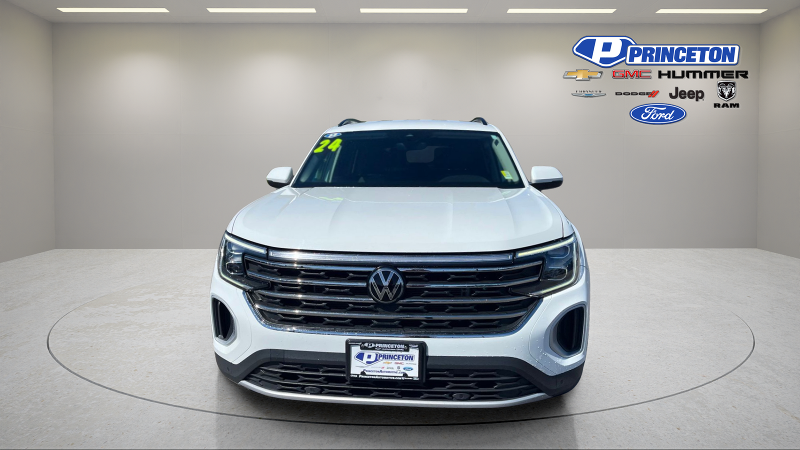 2024 Volkswagen Atlas 2.0T SE w/Technology