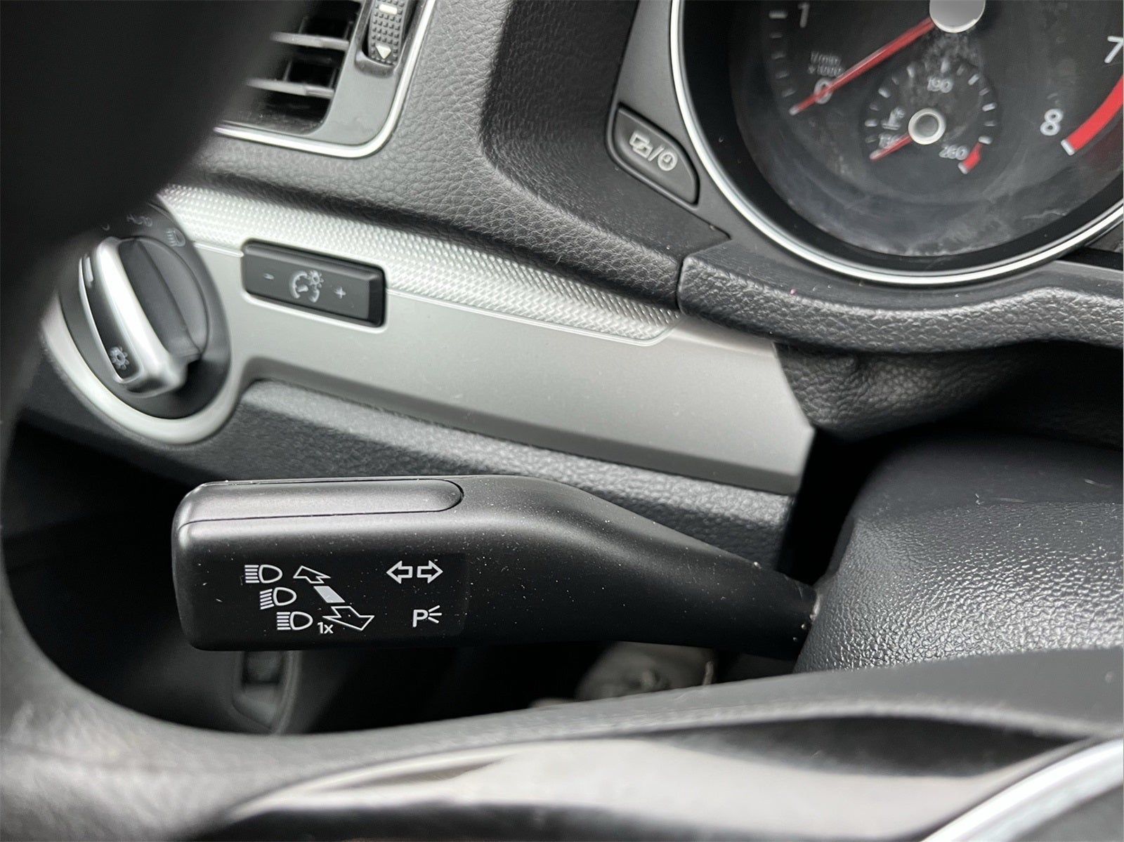 2018 Volkswagen Passat Base