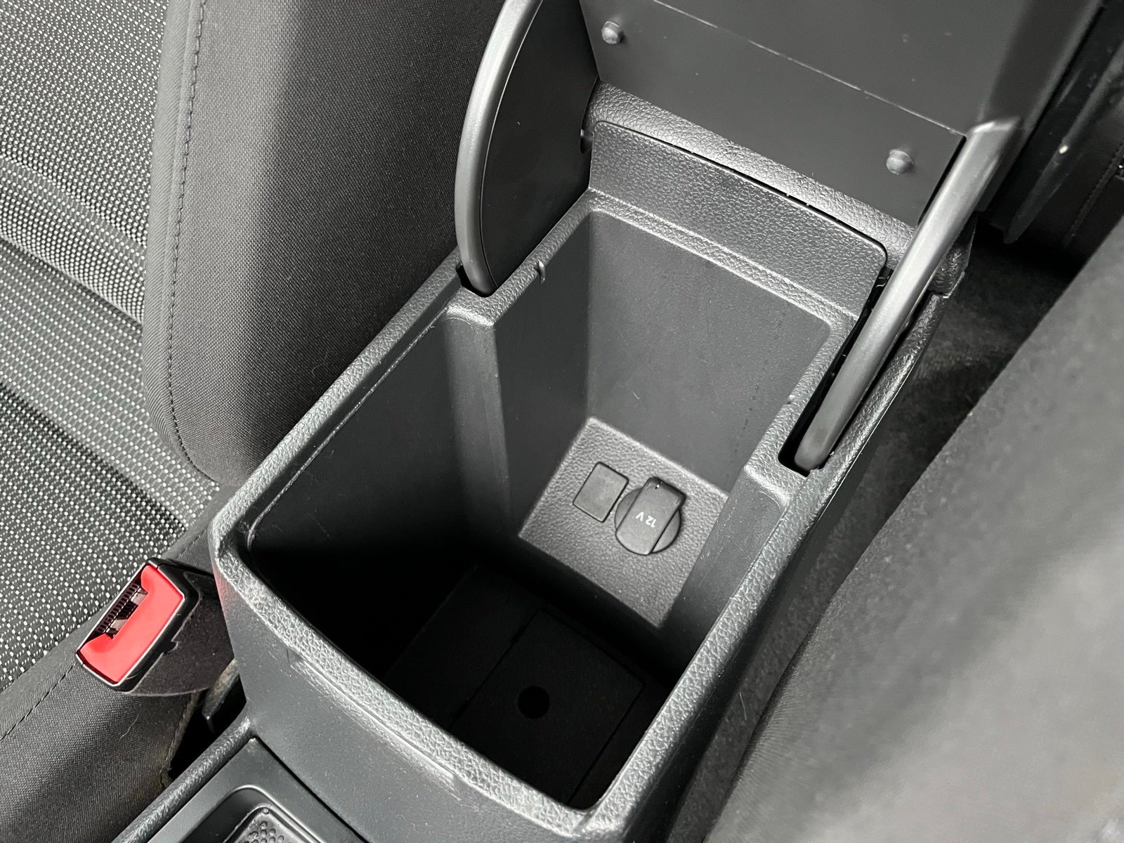 2018 Volkswagen Passat Base