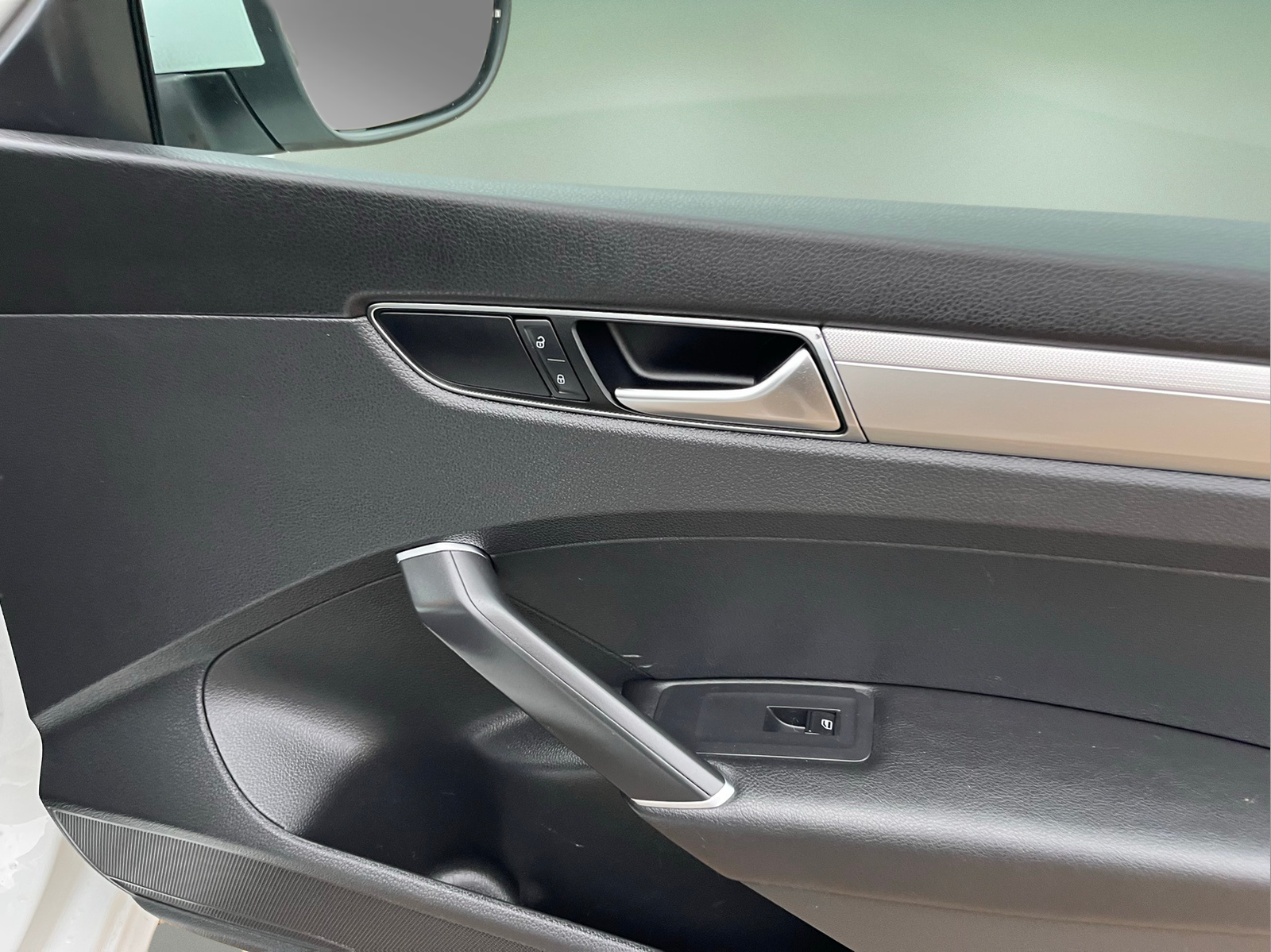 2018 Volkswagen Passat Base