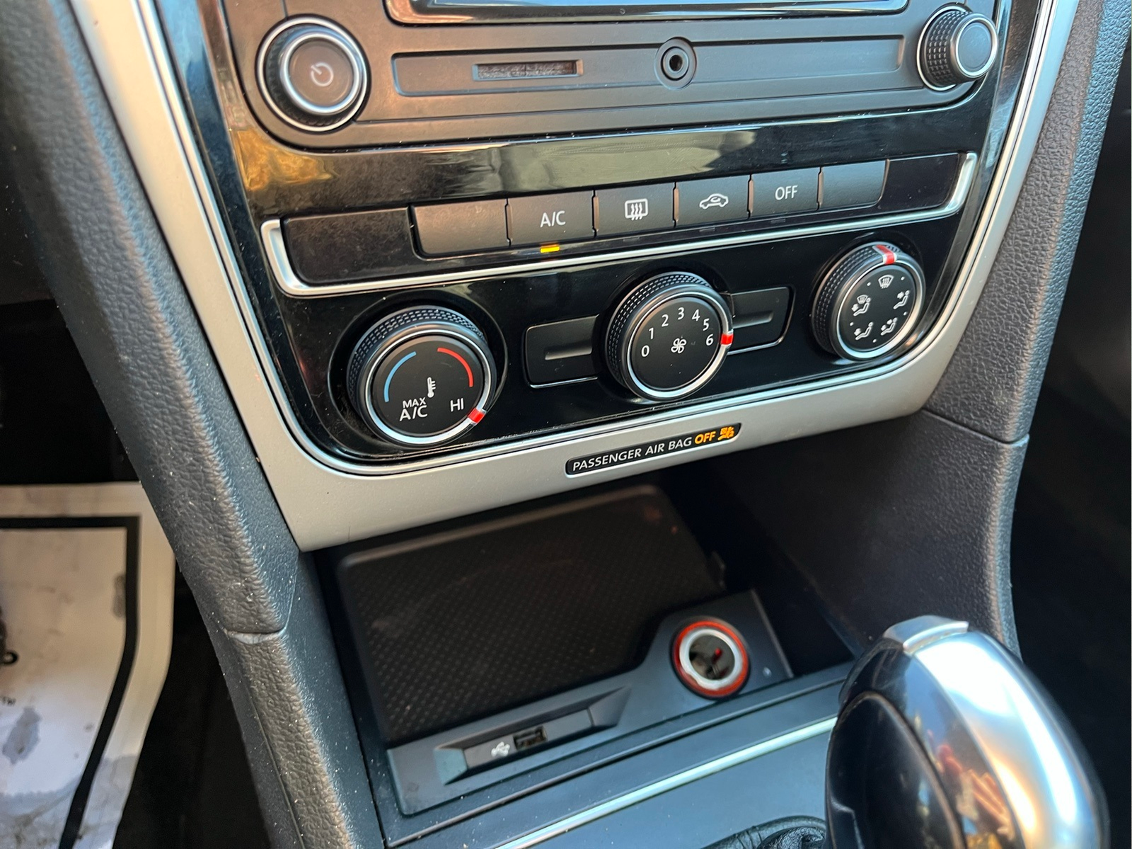 2018 Volkswagen Passat Base