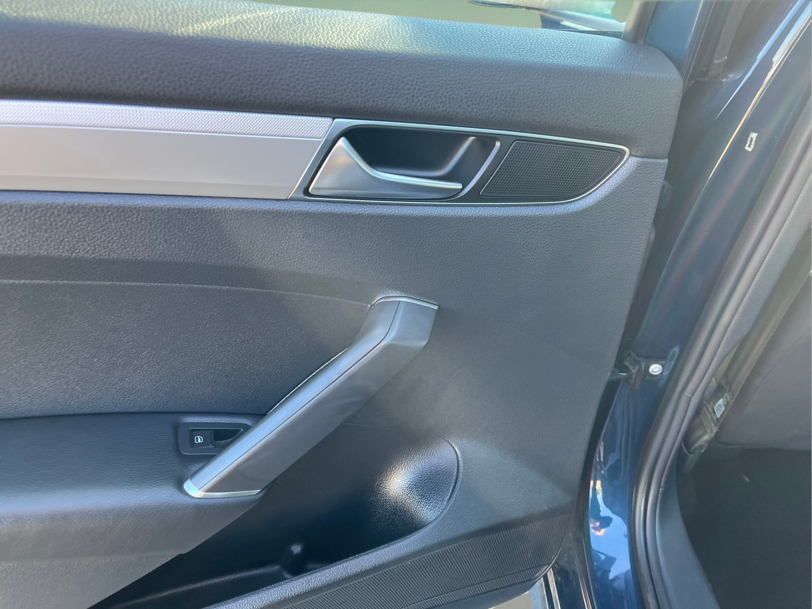 2018 Volkswagen Passat Base