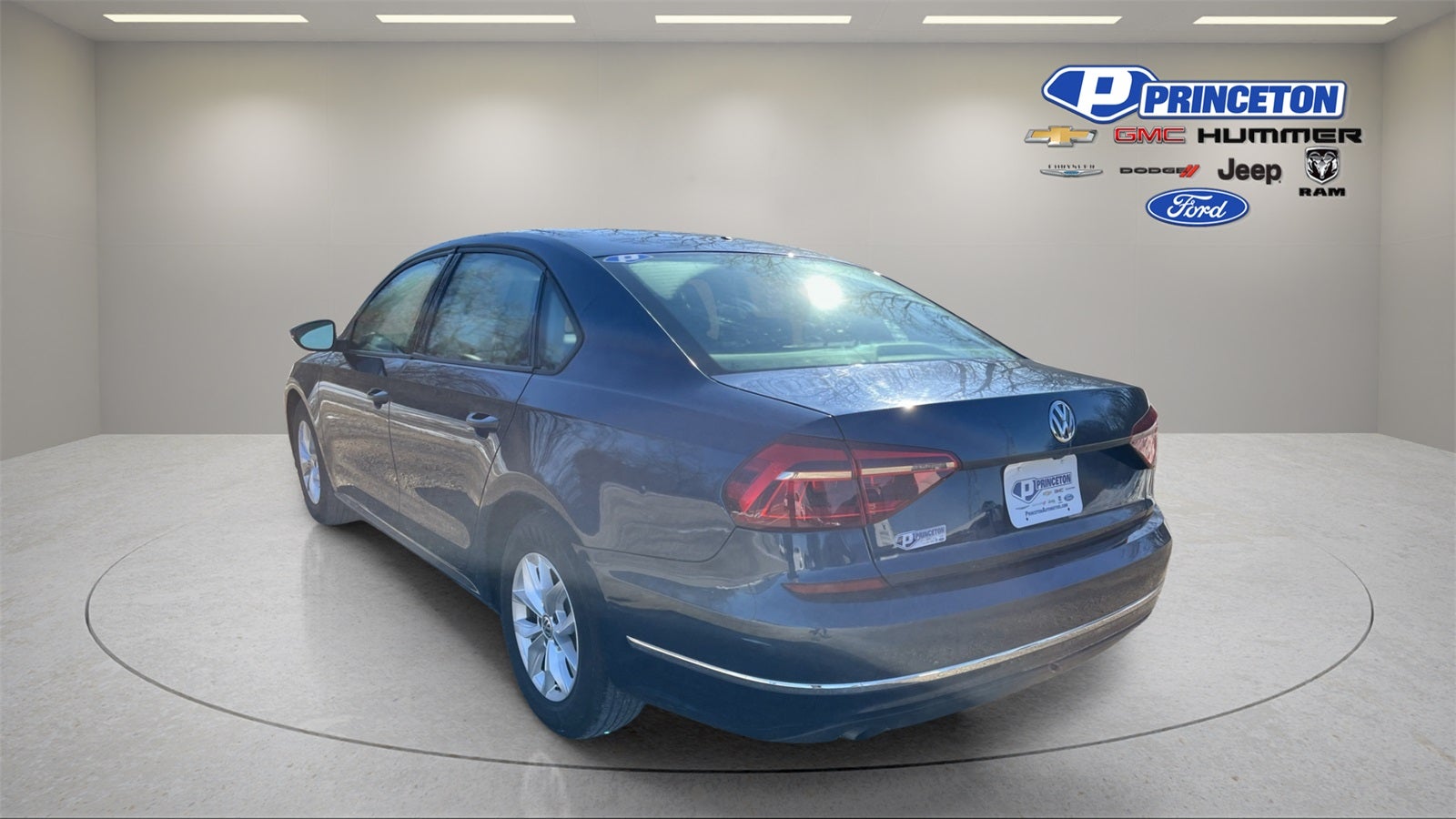 2018 Volkswagen Passat Base