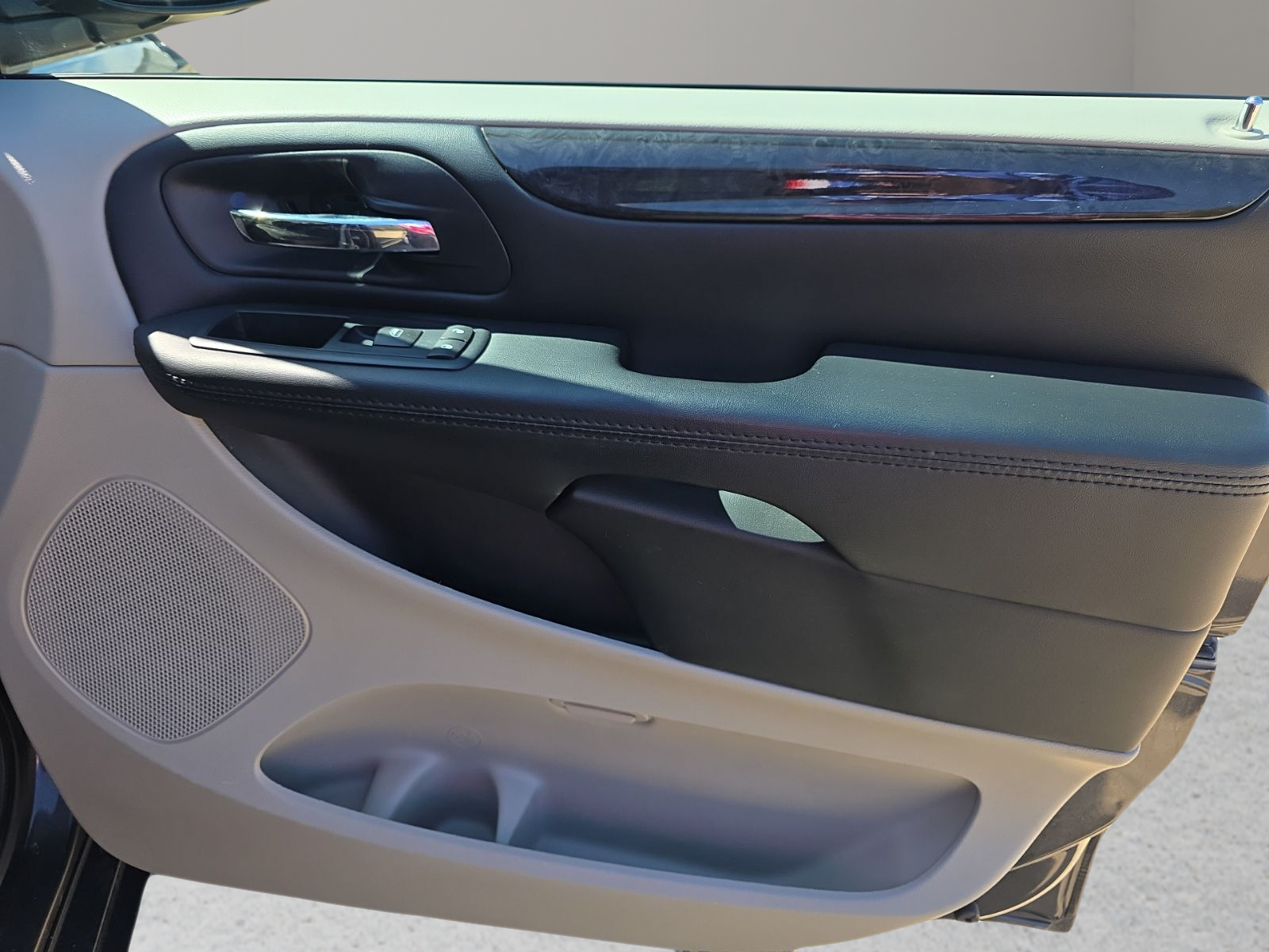 2016 Dodge Grand Caravan AVP