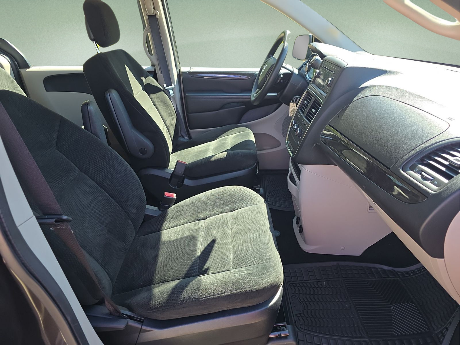 2016 Dodge Grand Caravan AVP