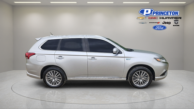 2022 Mitsubishi Outlander PHEV SEL