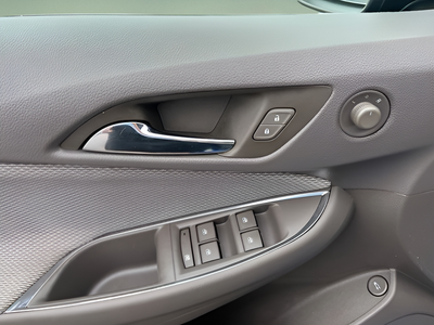 2018 Chevrolet Cruze LT Auto