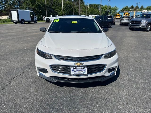 Used 2016 Chevrolet Malibu 1LT with VIN 1G1ZE5ST3GF290778 for sale in Princeton, IL