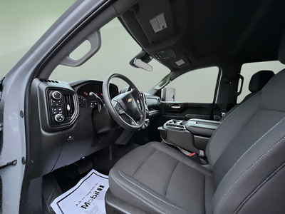 2025 Chevrolet Silverado 2500HD 4WD Crew Cab Standard Bed Custom