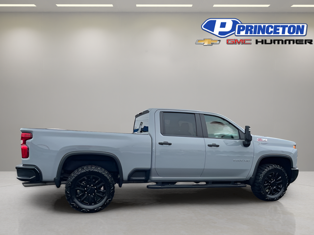2025 Chevrolet Silverado 2500HD 4WD Crew Cab Standard Bed Custom