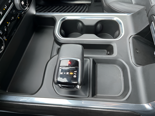 2022 Chevrolet Silverado 1500 4WD Crew Cab Short Bed LTZ