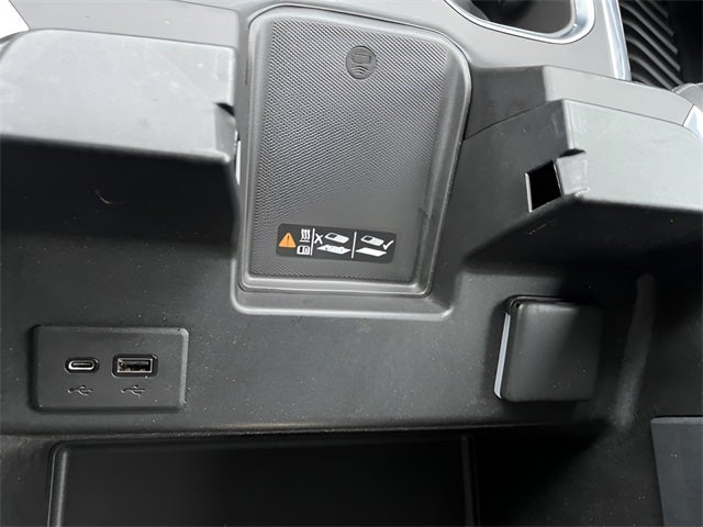 2022 Chevrolet Silverado 1500 4WD Crew Cab Short Bed LTZ