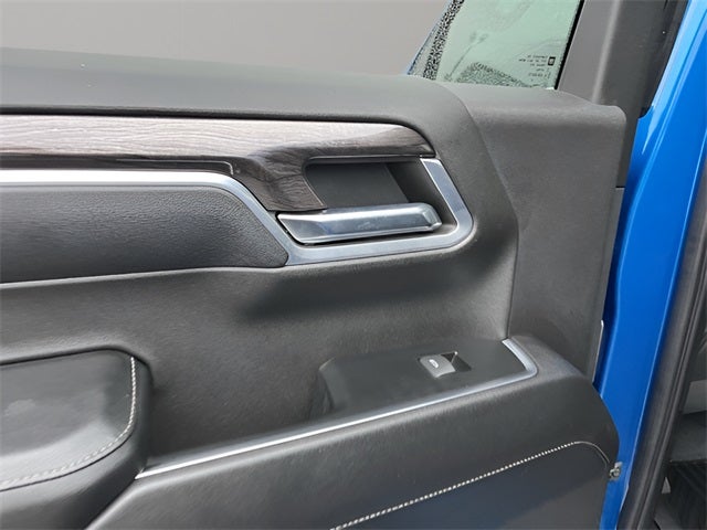 2022 Chevrolet Silverado 1500 4WD Crew Cab Short Bed LTZ