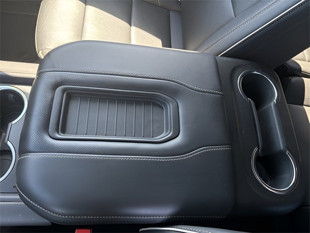 2023 GMC Yukon 4WD SLT