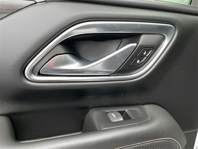 2023 GMC Yukon 4WD SLT