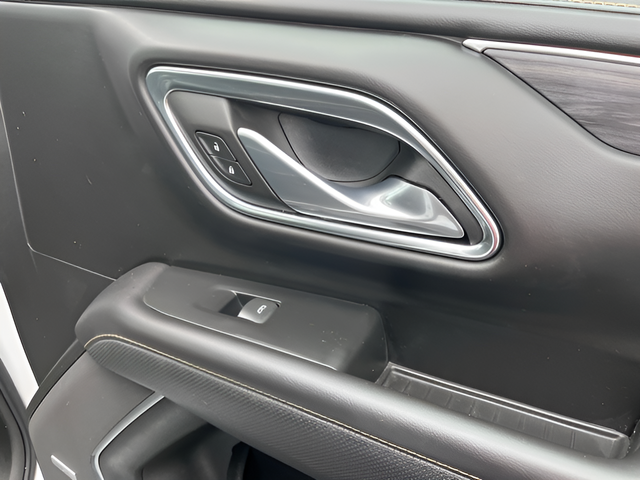 2023 GMC Yukon 4WD SLT