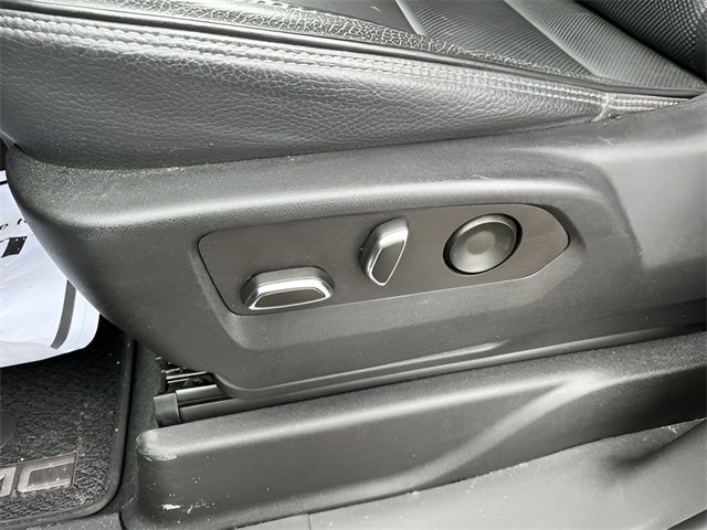 2022 GMC Yukon 4WD Denali