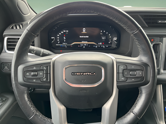 2022 GMC Yukon 4WD Denali