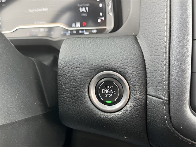 2022 GMC Yukon 4WD Denali