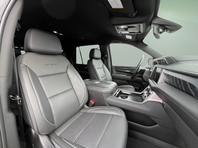 2022 GMC Yukon 4WD Denali