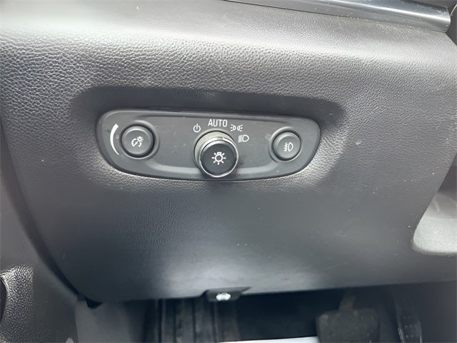 2021 Chevrolet Traverse FWD LT Cloth