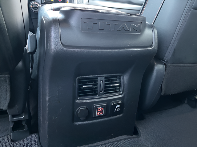 2021 Nissan TITAN Crew Cab PRO-4X 4x4