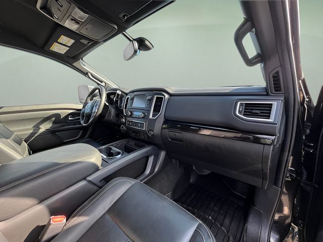 2018 Nissan TITAN XD SL Diesel