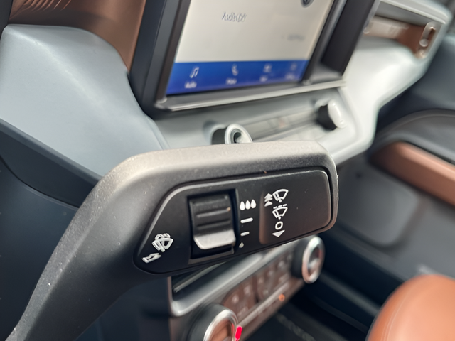 2022 Ford Maverick XL