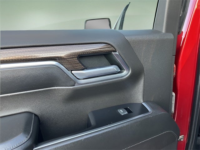 2022 Chevrolet Silverado 1500 4WD Crew Cab Standard Bed LT