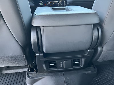 2022 Chevrolet Silverado 1500 4WD Crew Cab Standard Bed LT