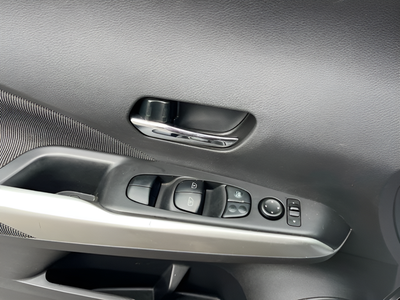 2020 Nissan Kicks SV Xtronic CVT