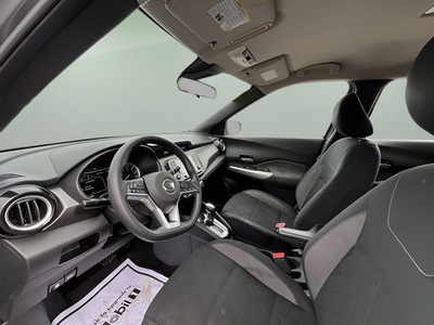 2020 Nissan Kicks SV Xtronic CVT