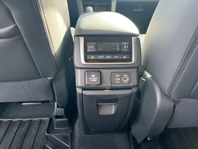 2024 Subaru Ascent Touring 7-Passenger